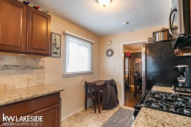 21606 Arrowhead Street, Saint Clair Shores, MI 48082