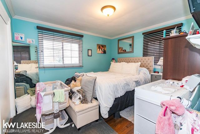 21606 Arrowhead Street, Saint Clair Shores, MI 48082