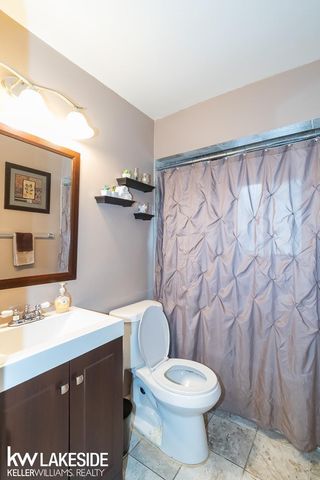 21606 Arrowhead Street, Saint Clair Shores, MI 48082