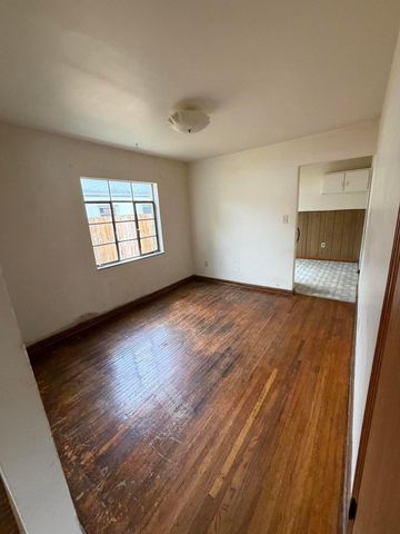 56 Broadlawn Avenue, Columbus, OH 43228