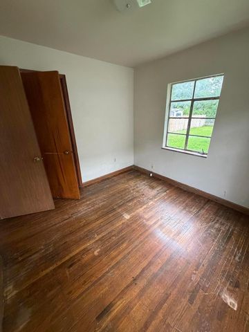 56 Broadlawn Avenue, Columbus, OH 43228