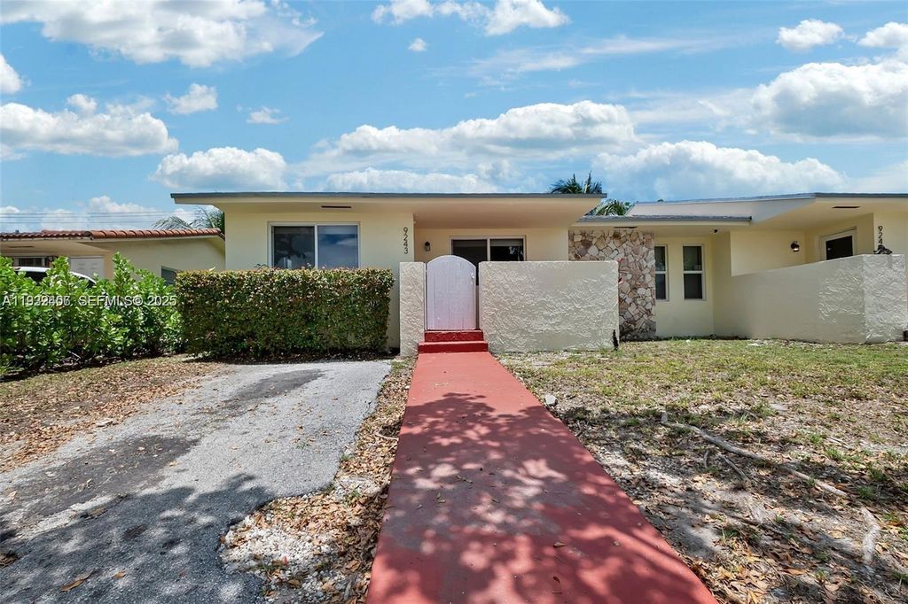 9243 SW 204th Ter 0, Cutler Bay, FL 33189