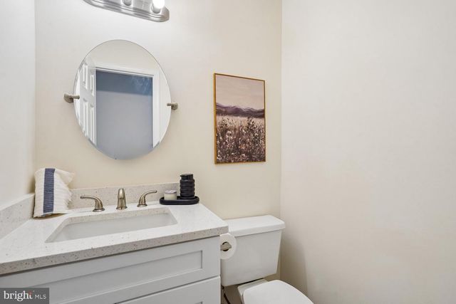 113 SUE ANN CT, Sterling, VA 20164