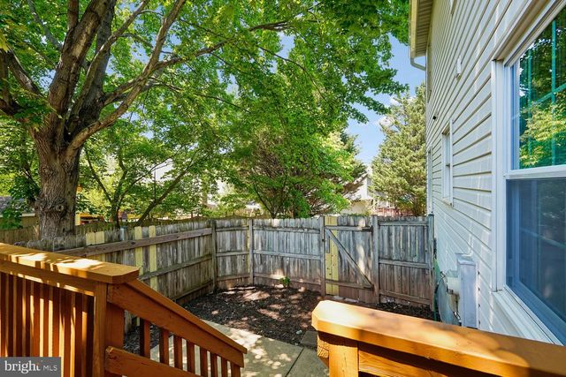 113 SUE ANN CT, Sterling, VA 20164