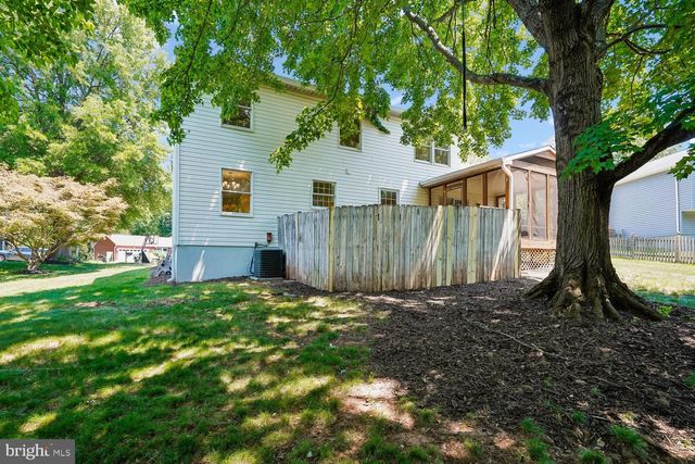 113 SUE ANN CT, Sterling, VA 20164