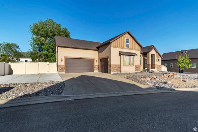 11829 S PINNACLE ACRE CT, Riverton, UT 84065