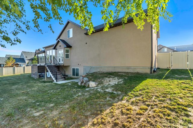 11829 S PINNACLE ACRE CT, Riverton, UT 84065