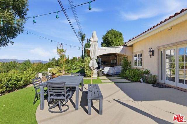 4305 Coquette Place, Tarzana, CA 91356