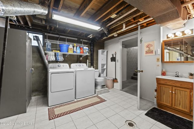 4410 Burnt Cedar Ln, Louisville, KY 40219