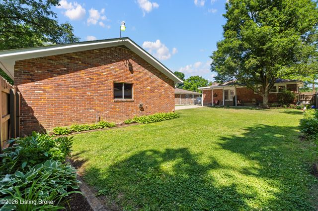 4410 Burnt Cedar Ln, Louisville, KY 40219