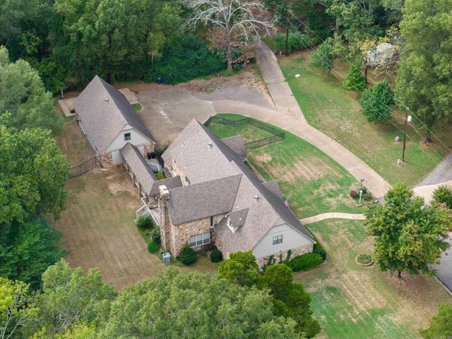 21 Riviera Dr, Conway, AR 72034