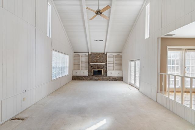 21 Riviera Dr, Conway, AR 72034