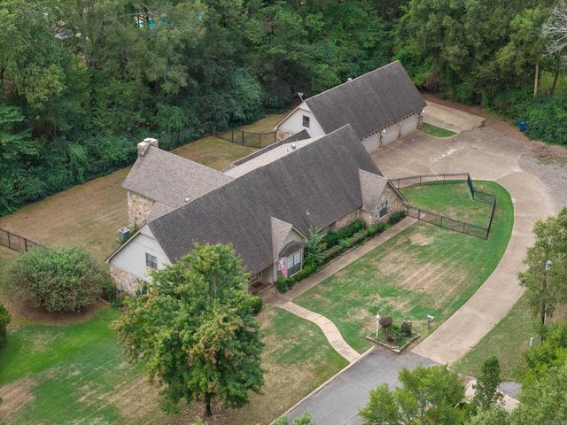 21 Riviera Dr, Conway, AR 72034