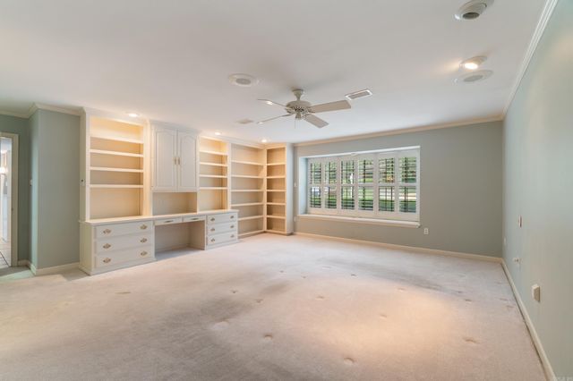 21 Riviera Dr, Conway, AR 72034