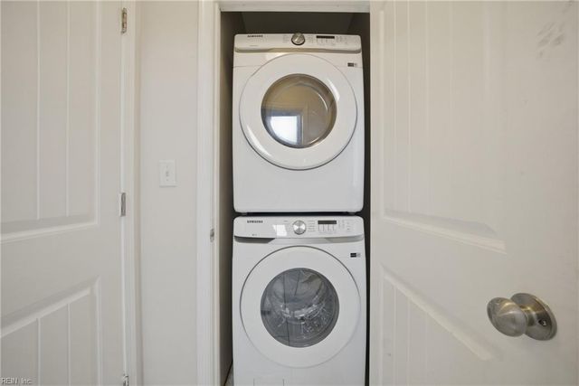 1303 Stratford ST, Portsmouth, VA 23701