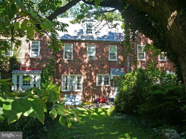 209 S 7TH AVE, West Reading, PA 19611