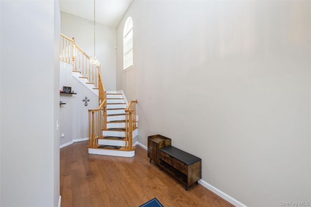 8 Jennifer Lane, Middle Island, NY 11953