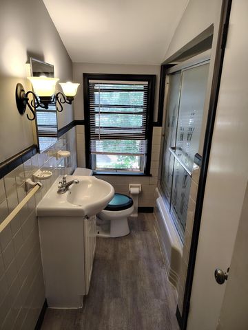 3221 Minnehaha Avenue, Minneapolis, MN 55406