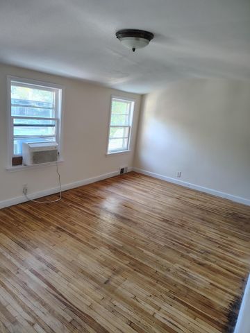 3221 Minnehaha Avenue, Minneapolis, MN 55406