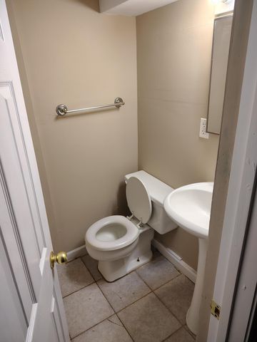 3221 Minnehaha Avenue, Minneapolis, MN 55406