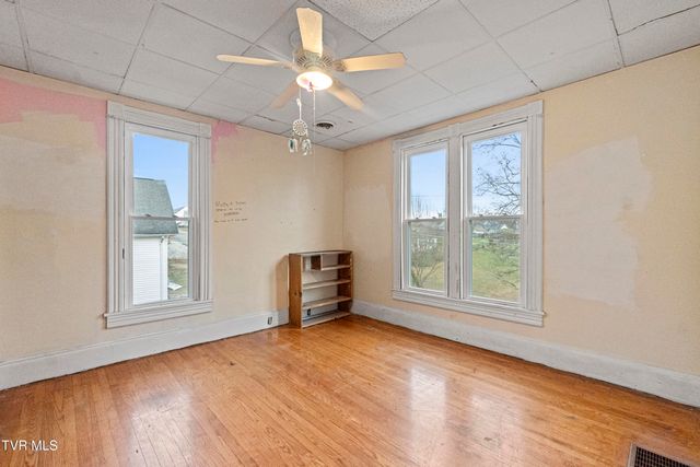 220 Unaka Street, Greeneville, TN 37743