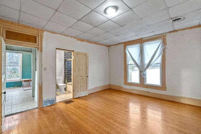 220 Unaka Street, Greeneville, TN 37743