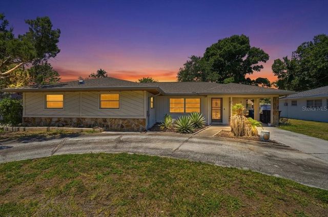 304 42ND STREET W, Bradenton, FL 34209