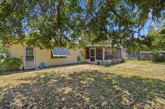 304 42ND STREET W, Bradenton, FL 34209