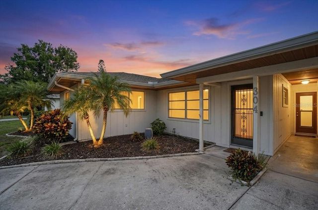 304 42ND STREET W, Bradenton, FL 34209