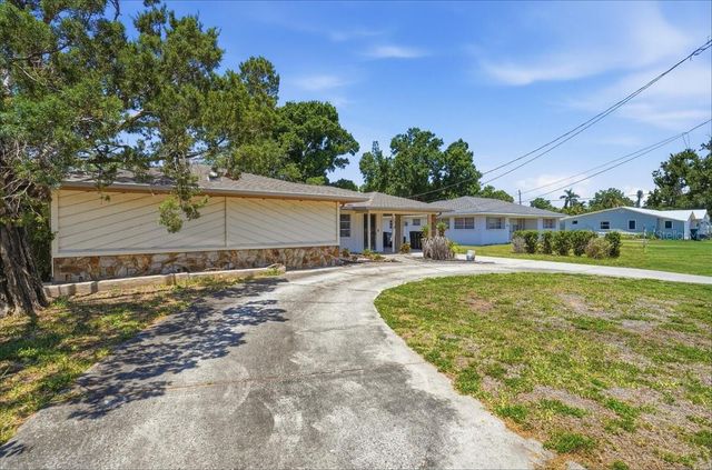 304 42ND STREET W, Bradenton, FL 34209