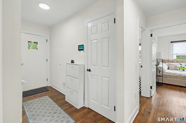 1 Sunset Drive, Danbury, CT 06810