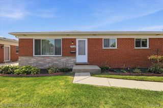 14706 Murthum Avenue, Warren, MI 48088