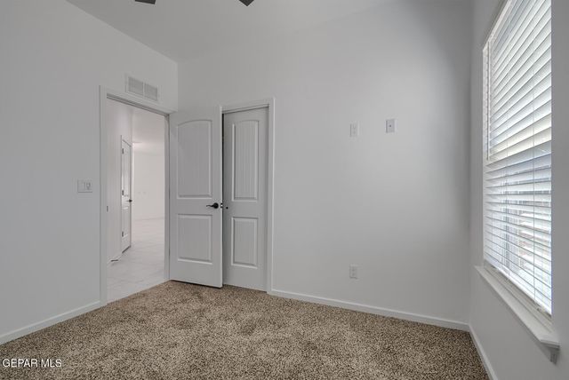 13897 CAROLINA PONCE Avenue, Horizon City, TX 79928