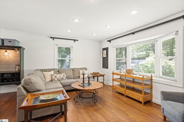 320 Altamont Road, Greenville, SC 29609