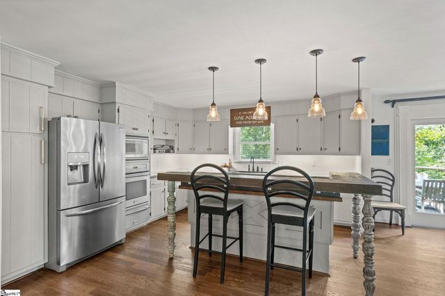 320 Altamont Road, Greenville, SC 29609