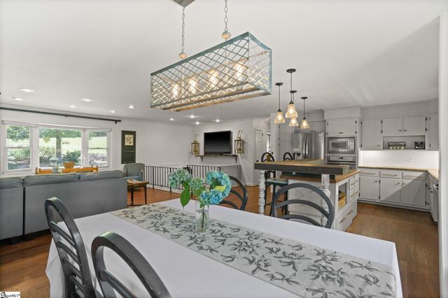 320 Altamont Road, Greenville, SC 29609