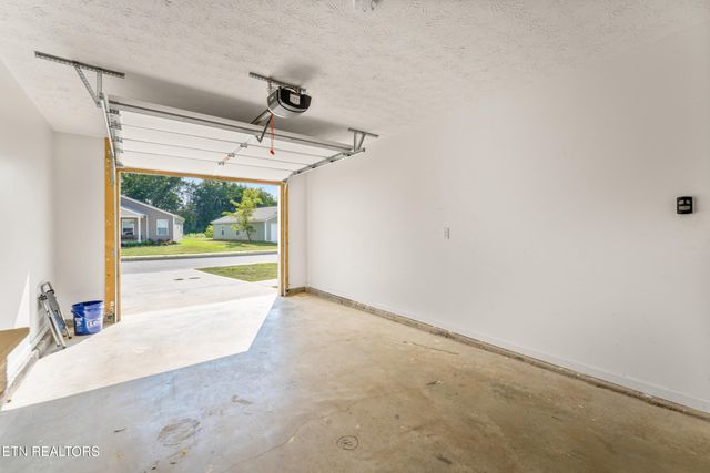 234 Sapling Lane, Knoxville, TN 37924