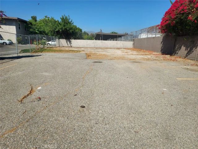 10550 Haddon, Pacoima, CA 91331