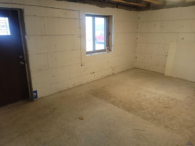 652 SOUTH ST, Whitewood, SD 57793