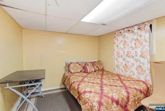 788 Lyons Avenue, Irvington, NJ 07111