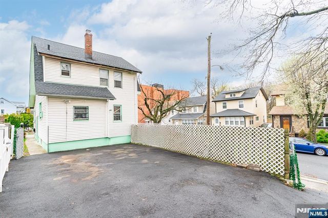 788 Lyons Avenue, Irvington, NJ 07111