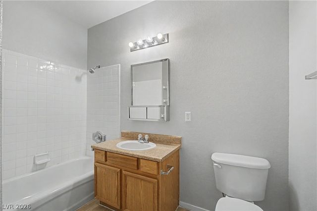 2101 Hussium Hills Street 207, Las Vegas, NV 89108