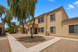 2101 Hussium Hills Street 207, Las Vegas, NV 89108