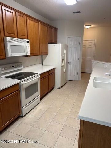 11251 CAMPFIELD Drive 1403, Jacksonville, FL 32256