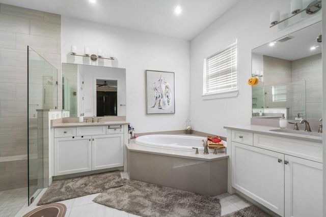 2928 Gin Berry Way, West Palm Beach, FL 33401