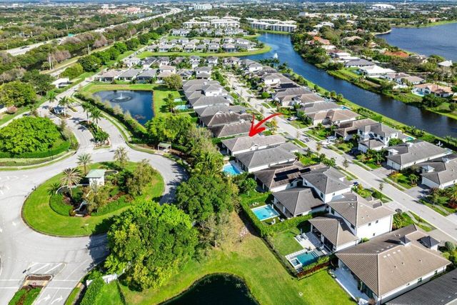 2928 Gin Berry Way, West Palm Beach, FL 33401