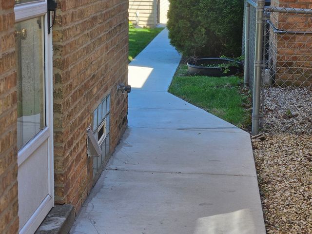 4135 N Pontiac Avenue, Chicago, IL 60634