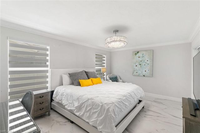 206 Dan River CT, Marco Island, FL 34145