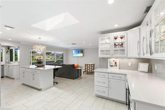 206 Dan River CT, Marco Island, FL 34145