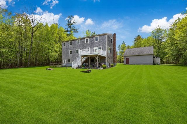 2 Howard Ln, Lakeville, MA 02347